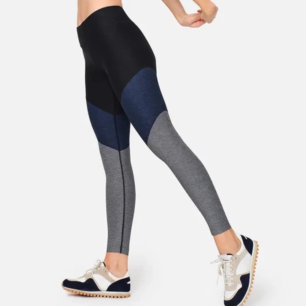 Outdoor Voices NWOT Springs 7/8 Leggings Bkue Gray